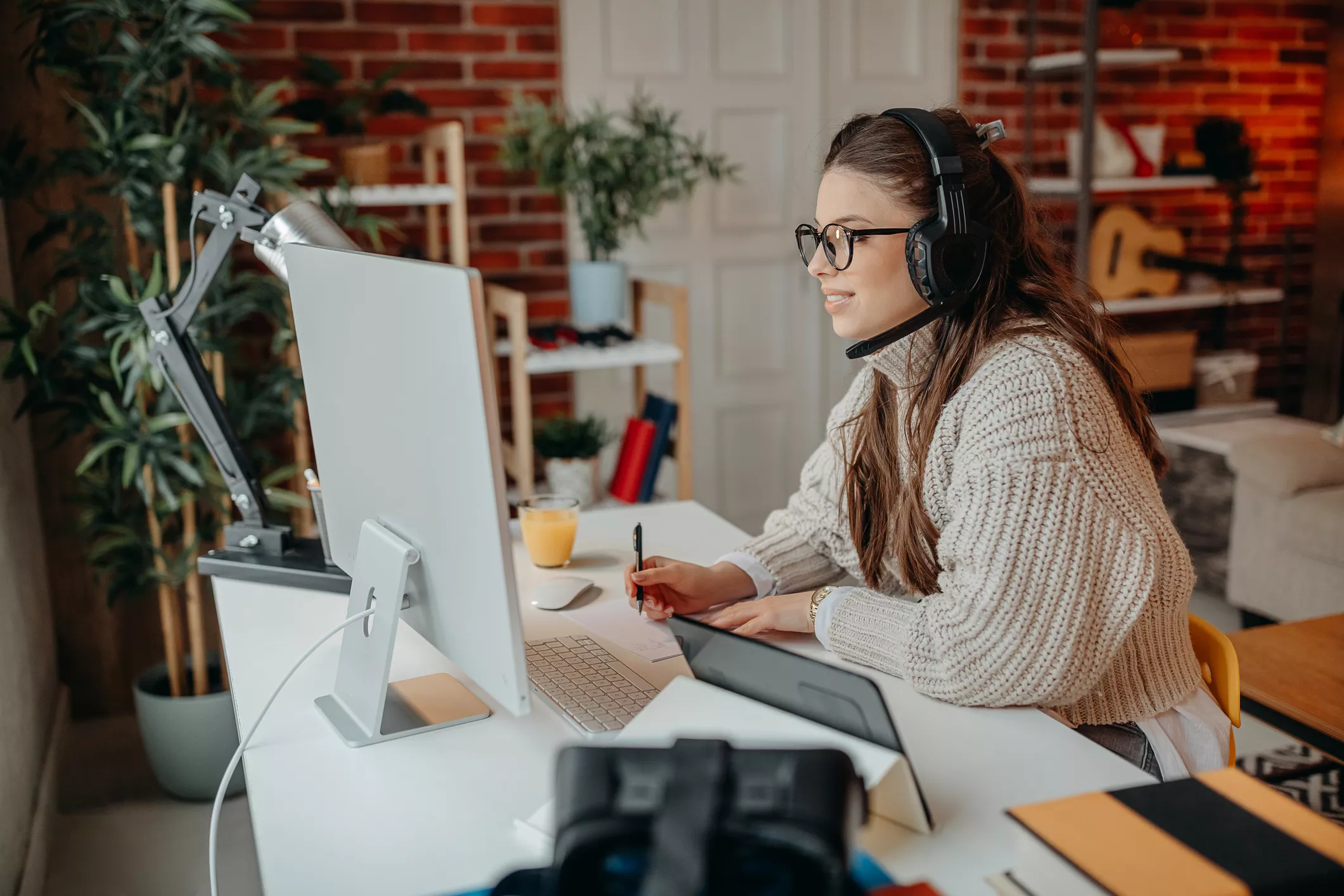 woman-working-remotely.jpg